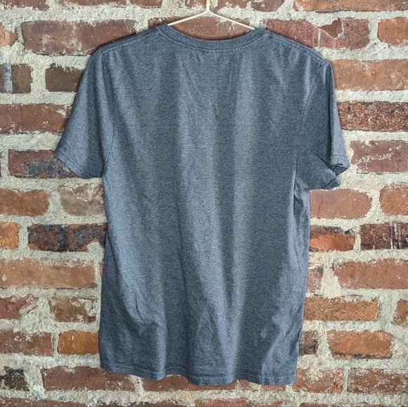 Vintage Fruit of the Loom Sofspun Small Gray‎ Bear Graphic Short Sleeve T-shirt - Picture 4 of 7